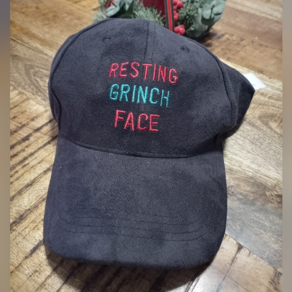 4/$20 Nwt. Francescas Resting Grinch Face Christmas Cap - Picture 1 of 5